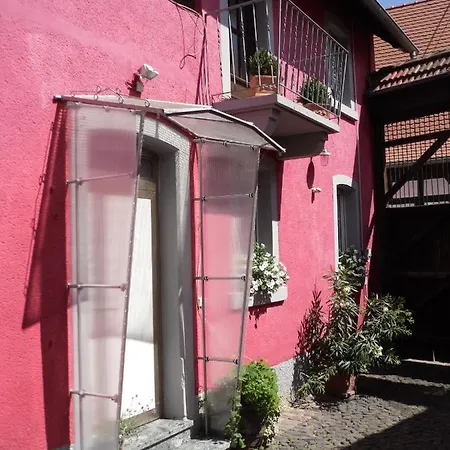 Dom wakacyjny Winzeranwesen - Weingut Christian Eberley - Haupthaus I Mindestaufenthalt 4 Naechte - Minimum 4 Nights Neustadt an der Weinstraße