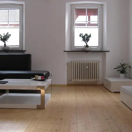 Winzeranwesen - Weingut Christian Eberley - Haupthaus I Mindestaufenthalt 4 Naechte - Minimum 4 Nights Dom wakacyjny *