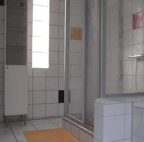 Winzeranwesen - Weingut Christian Eberley - Haupthaus I Mindestaufenthalt 4 Naechte - Minimum 4 Nights Neustadt an der Weinstraße