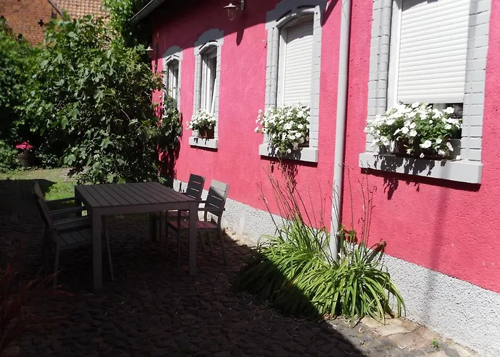 Winzeranwesen - Weingut Christian Eberley - Haupthaus I Mindestaufenthalt 4 Naechte - Minimum 4 Nights * Neustadt an der Weinstraße